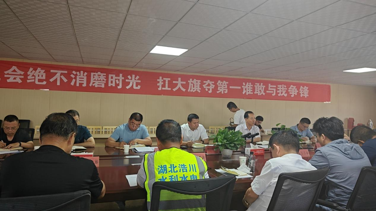 �����L�z��ָ��٤���h���^�Ŀ