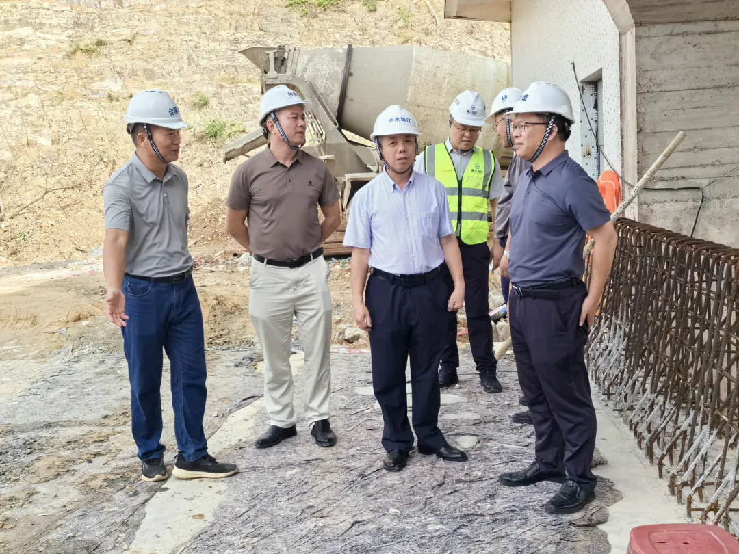 �����L(zh��ng)���^�Ѷ���(d��o)�z�鱱����С��ˮ��(k��)���U(xi��n)�ӹ̹��̽��O(sh��)��r